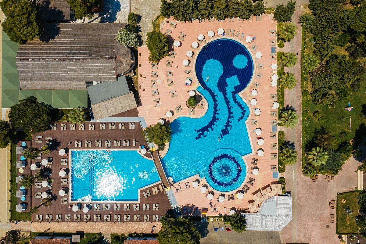 Tropikal Resort, hotel em Durres