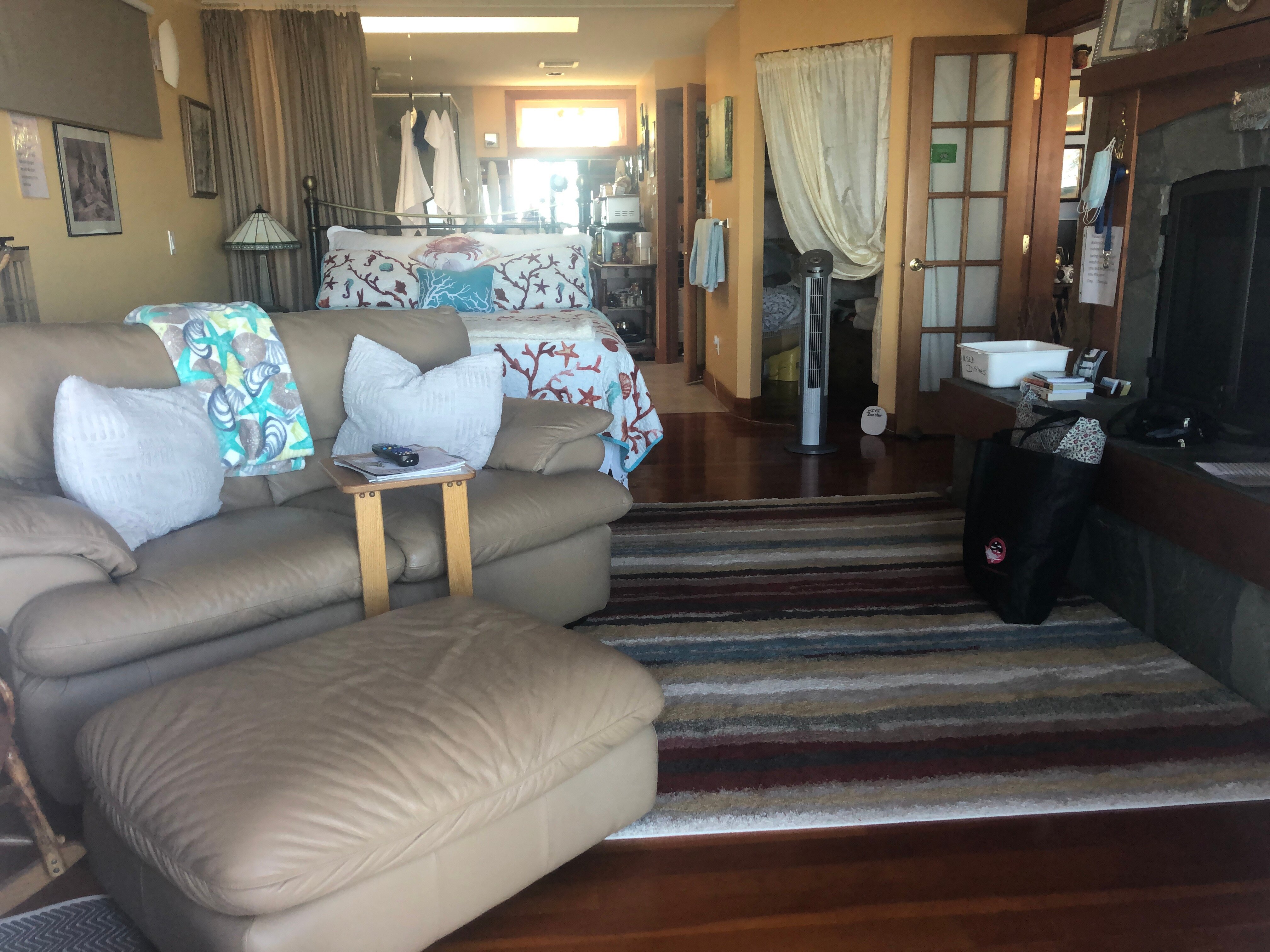 Bella's Beachfront B&B - UPDATED 2024 Reviews & Photos