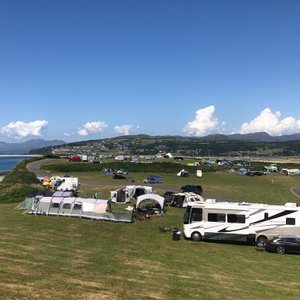 Just had another amazing holiday at shell island with friends and family. Loved every minute of it.  Beach, sunsets, shooting stars. You won’t find a better place to make memories.  Staff are so friendly and helpful!  Clean facilities all round with plenty of clean toilets! The shops are packed with everything you need at normal shop prices!  Can’t wait for next year!