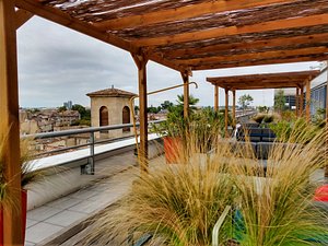 HOTEL INDIGO BORDEAUX CENTRE CHARTRONS - Updated 2023 (France)