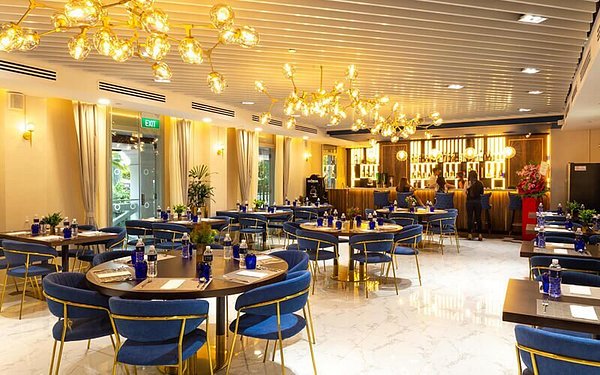 THE 10 BEST Restaurants in Sentosa Island (Updated April 2025)
