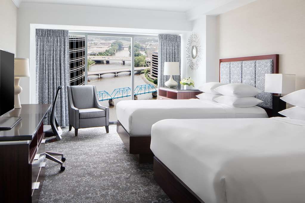 Hotel photo 89 of Amway Grand Plaza, Curio Collection by Hilton.