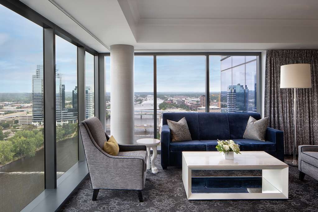 Hotel photo 83 of Amway Grand Plaza, Curio Collection by Hilton.