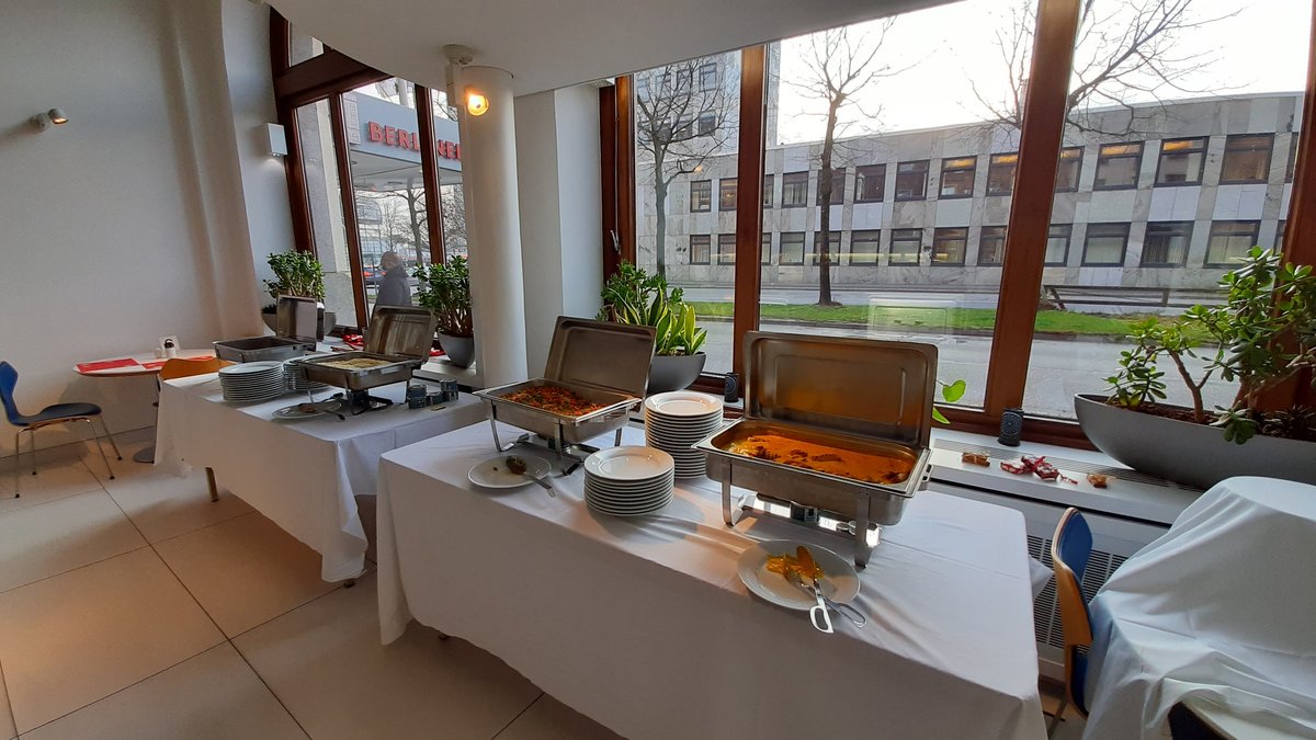 HOTEL BERLINER HOF ab € 130 (€̶ ̶1̶4̶4̶) Bewertungen, Fotos