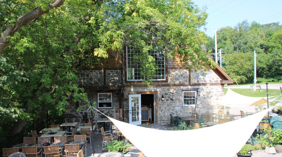 Restaurant from the road.  We sat outside under the trees to the left.