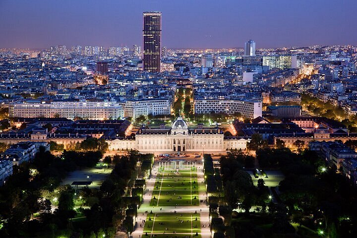 Closure of the Montparnasse Tower Observatory terrace