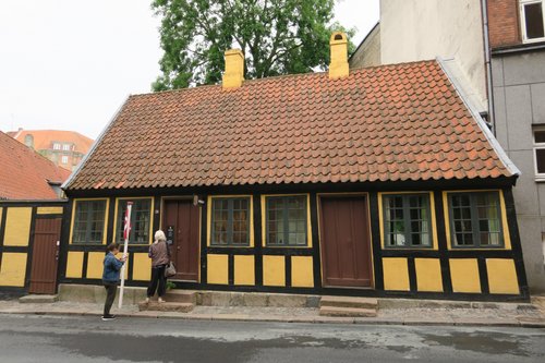 Odense review images
