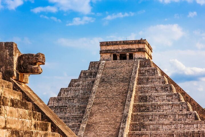 Chichen Itza, Cenote & Valladolid Deluxe Tour with Admission Tickets