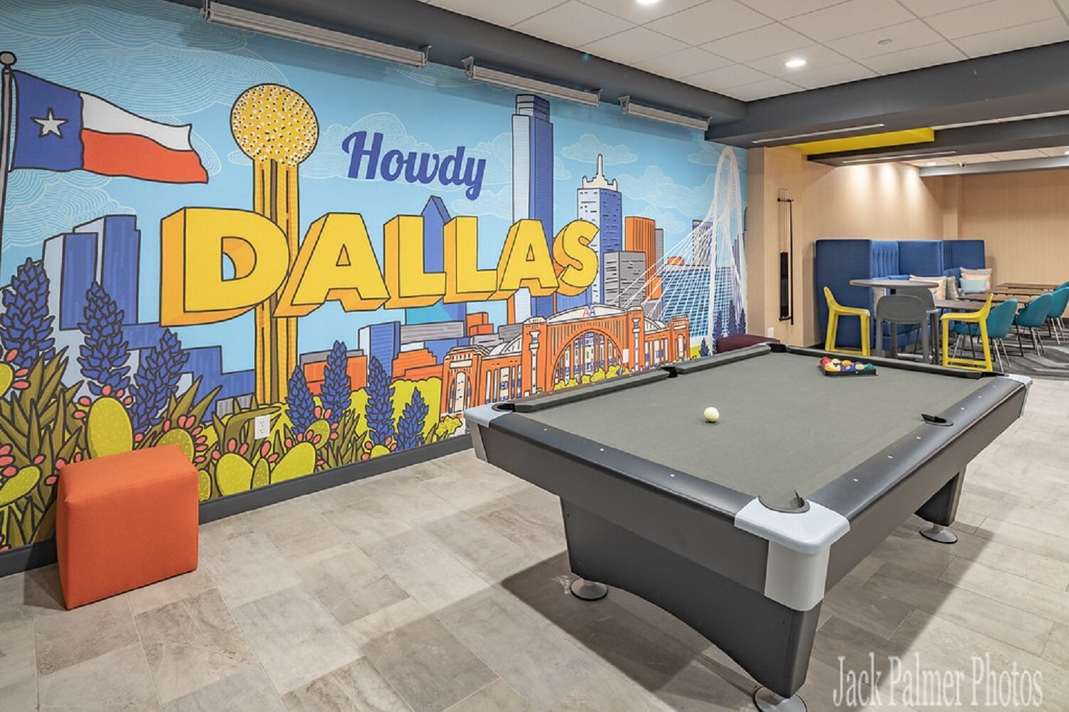 Tru by Hilton Dallas Market Center by null