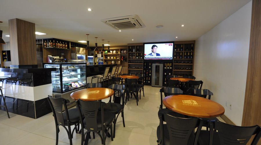 Coffee Shop