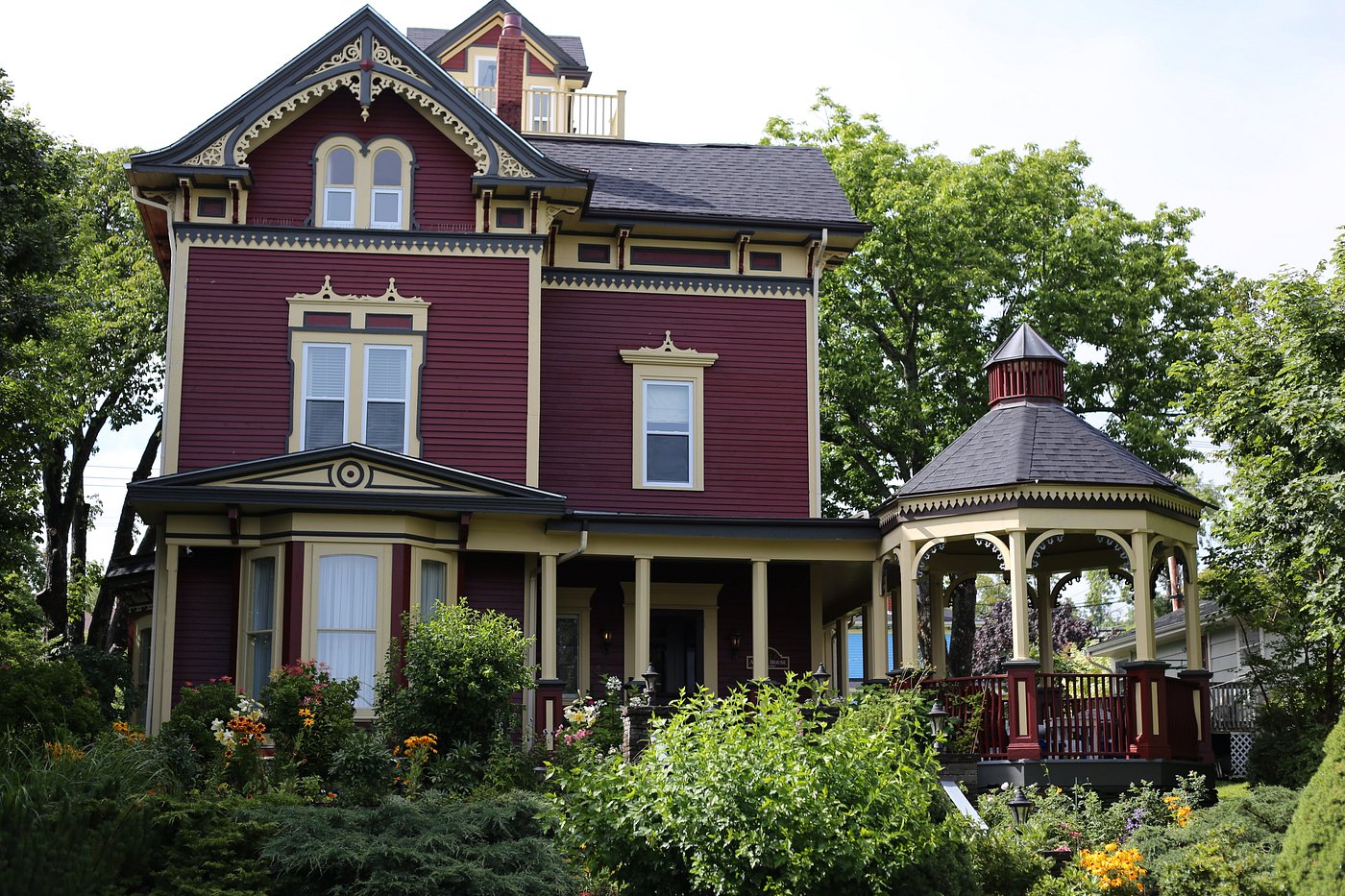 Ashlea House Lunenburg Canada