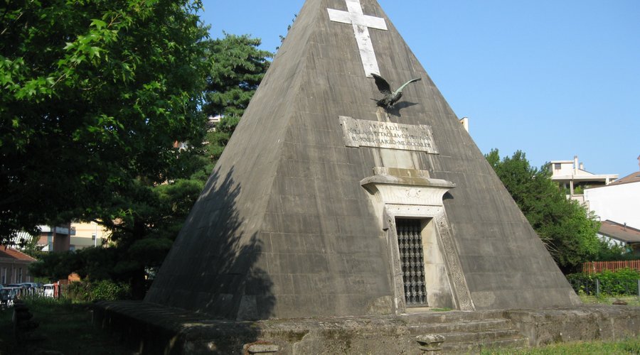 Veduta del monumento