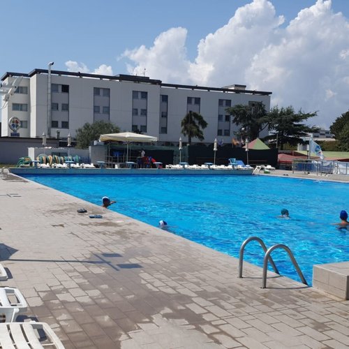 hotel leopardi pomigliano d'arco