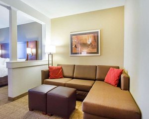Room & Suite