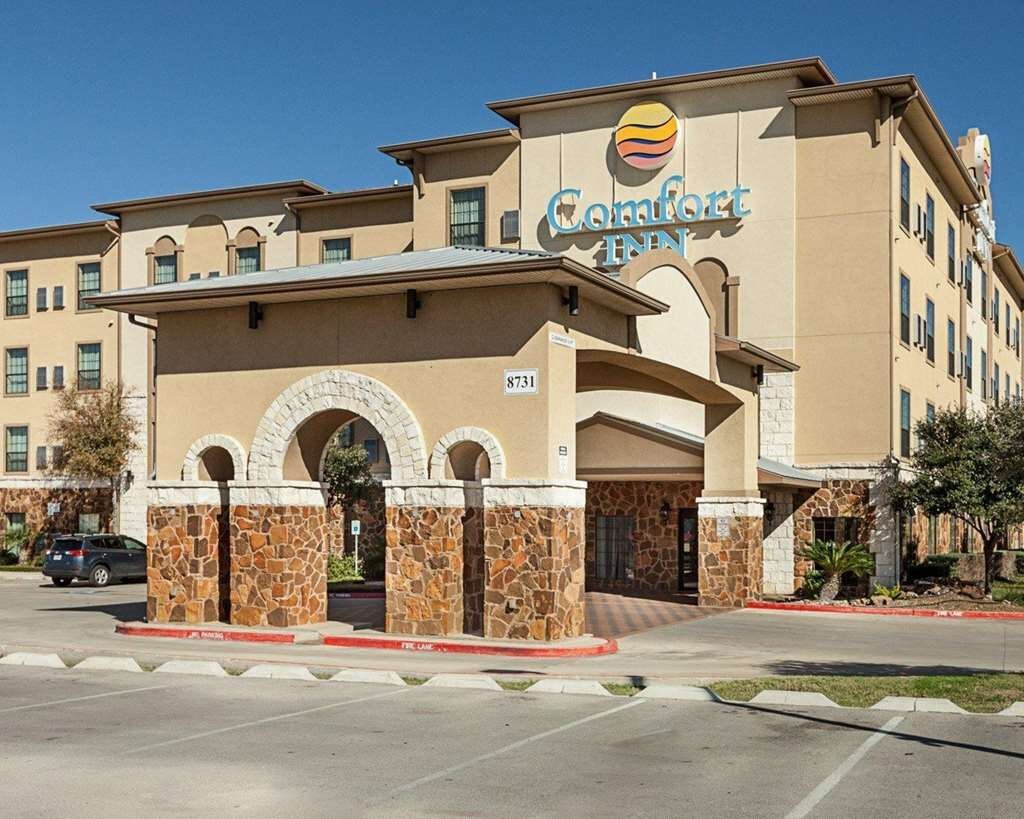 COMFORT INN NEAR SEAWORLD - LACKLAND AFB $61 ($̶9̶2̶) - Updated 2023 ...