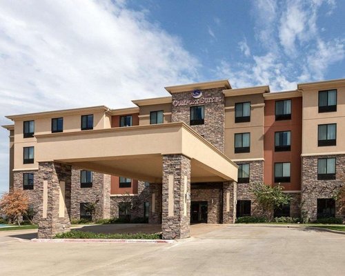 COMFORT SUITES GREENVILLE - Updated 2024 Prices & Hotel Reviews (TX)