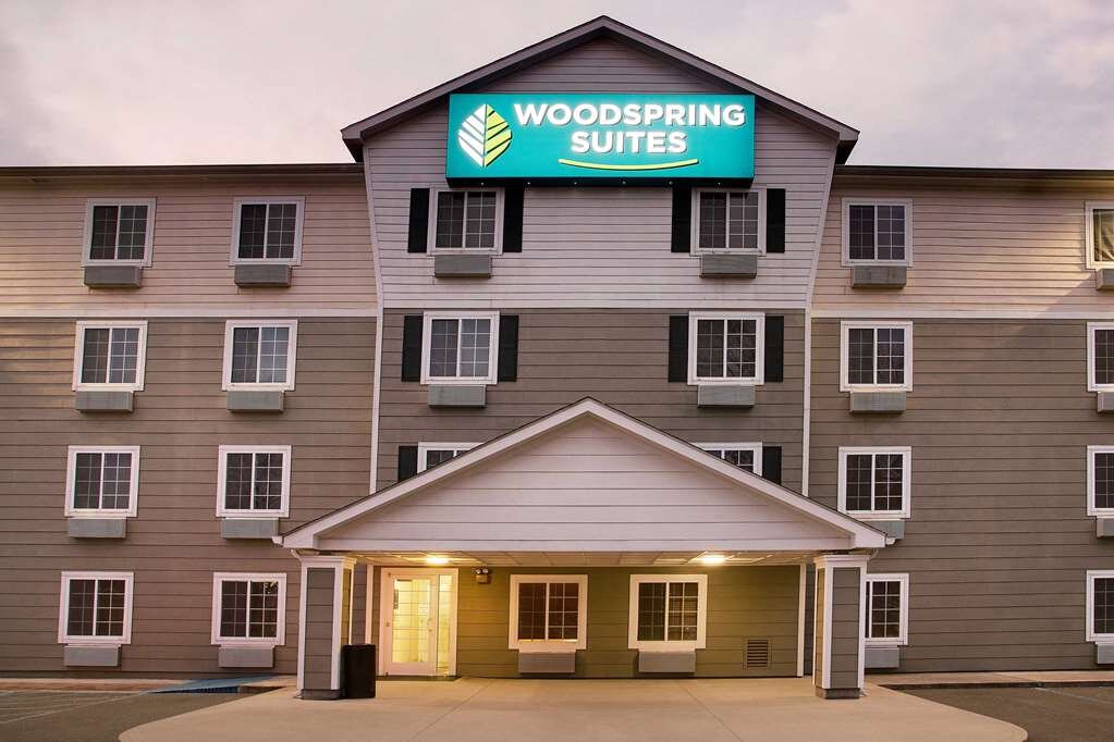 WOODSPRING SUITES BATON ROUGE Prezzi E Recensioni 2024   Hotel Exterior 