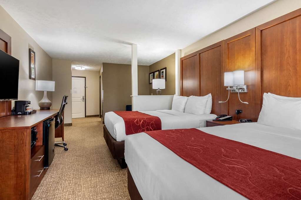 Hotel photo 17 of Comfort Suites Speedway - Kansas City.