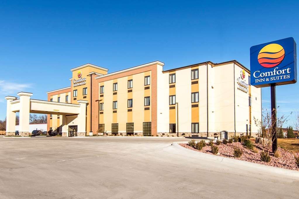 comfort inn & suites independence