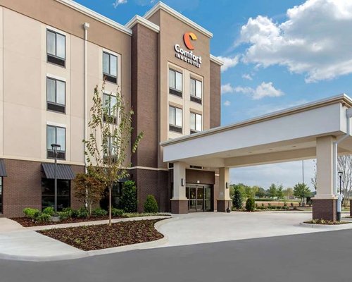 THE 10 CLOSEST Hotels to Birmingham Crossplex