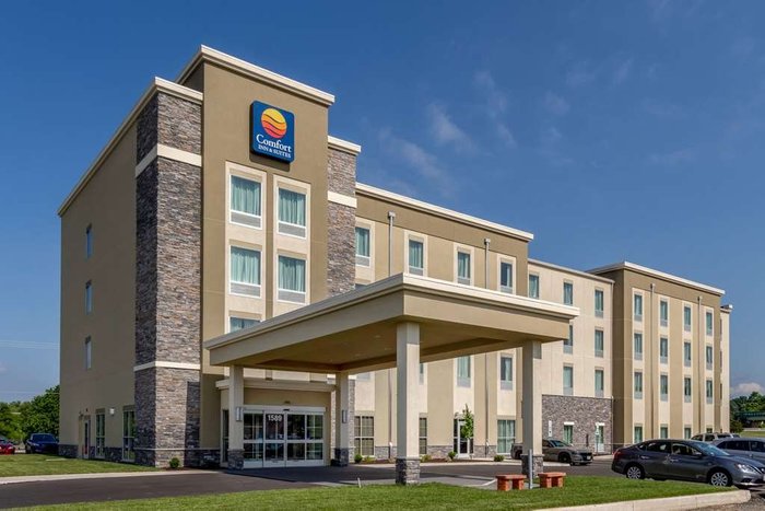 COMFORT INN & SUITES – HARRISBURG AIRPORT – HERSHEY SOUTH $129 ...