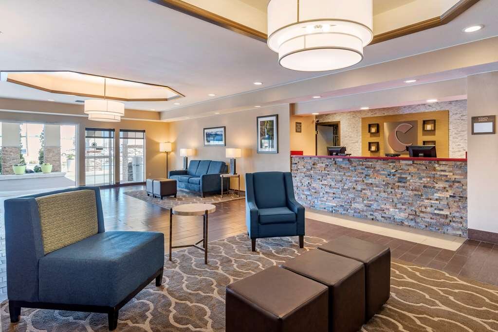 Hotel photo 10 of Comfort Inn & Suites Klamath Falls.
