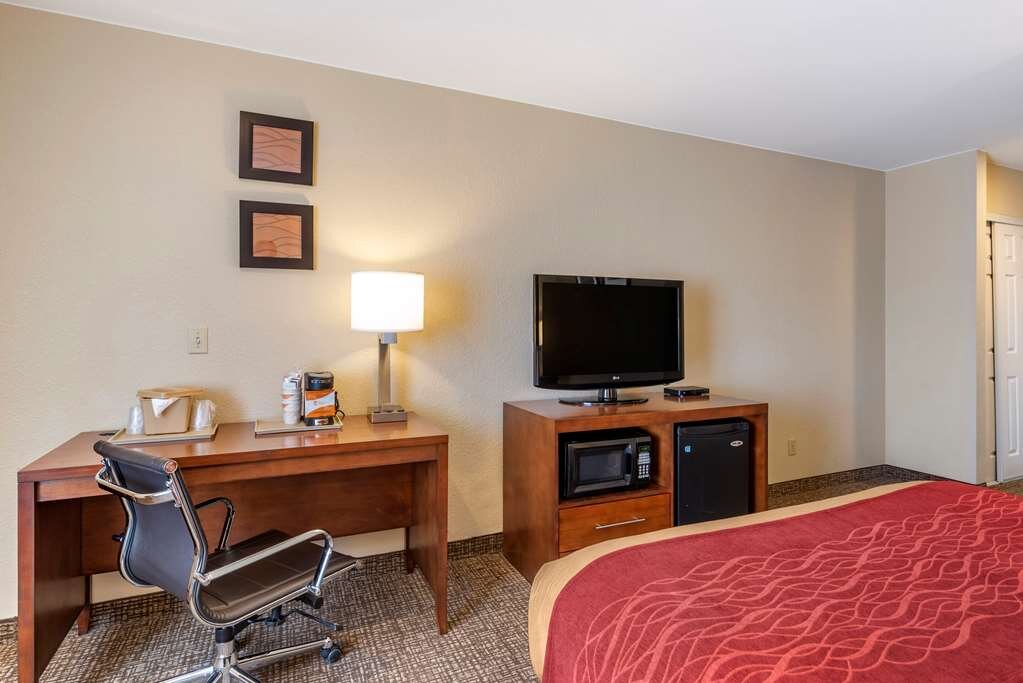 Hotel photo 6 of Comfort Inn & Suites Klamath Falls.