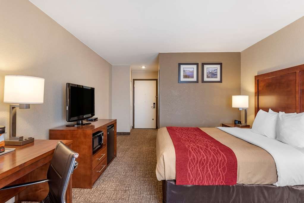 Hotel photo 5 of Comfort Inn & Suites Klamath Falls.