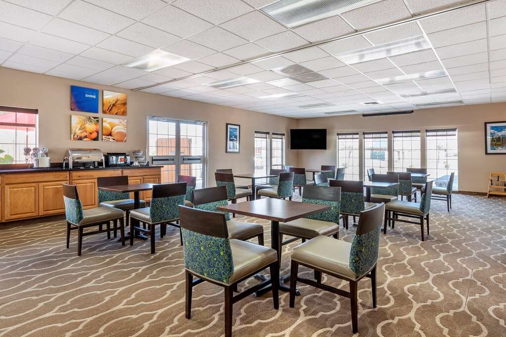 Hotel photo 9 of Comfort Inn & Suites Klamath Falls.