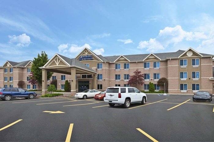 COMFORT INN & SUITES $124 ($̶1̶8̶0̶) - Updated 2024 Prices & Hotel ...