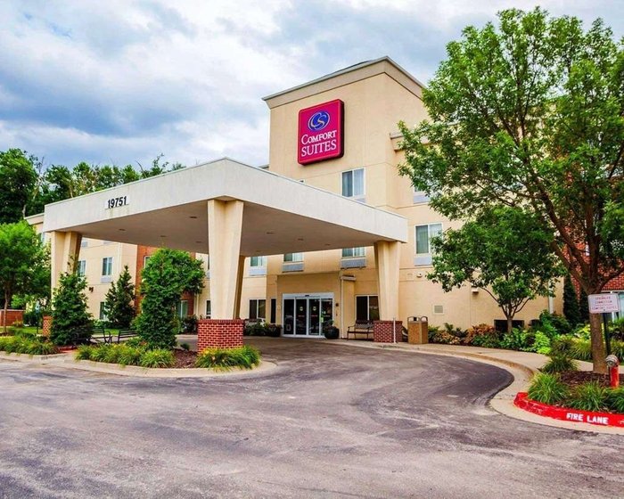 COMFORT SUITES INDEPENDENCE - KANSAS CITY - Updated 2024 Prices & Hotel ...