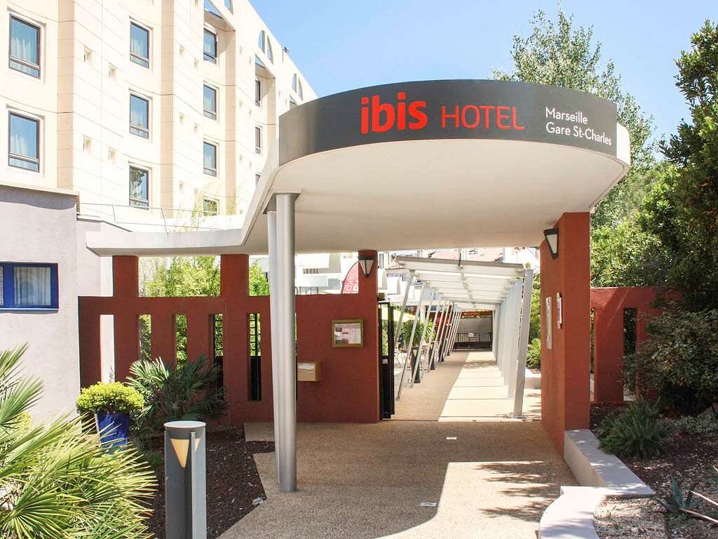 Ibis Marseille Centre Gare Saint-Charles, hotel in Marseille
