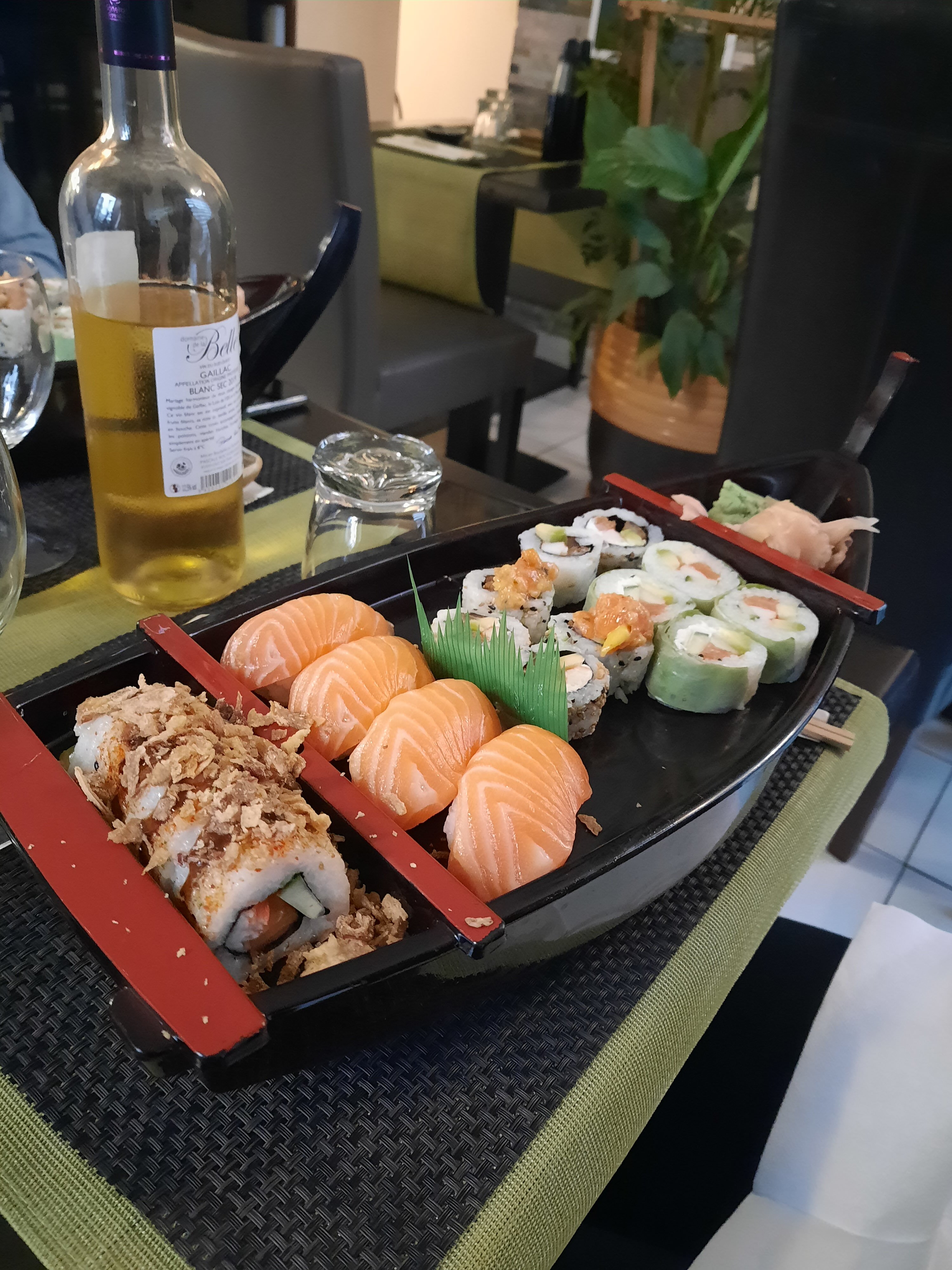 Sushi st gaudens on sale