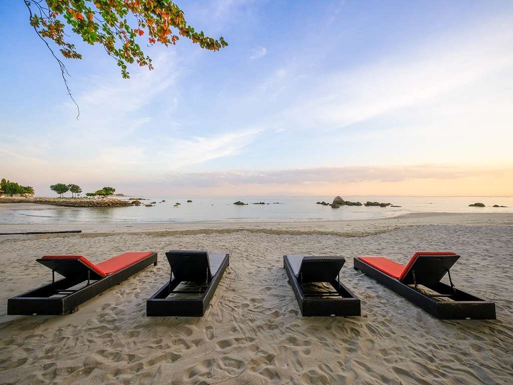 The 5 Best Tanjung Bungah Hotels with a Pool 2022 (with Prices
