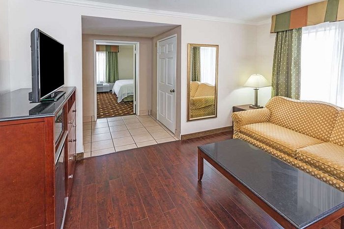 Howard Johnson by Wyndham Pasadena, Pasadena – Updated 2023 Prices