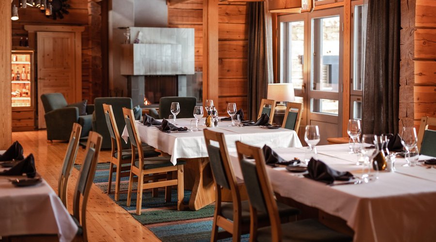Restaurant premises