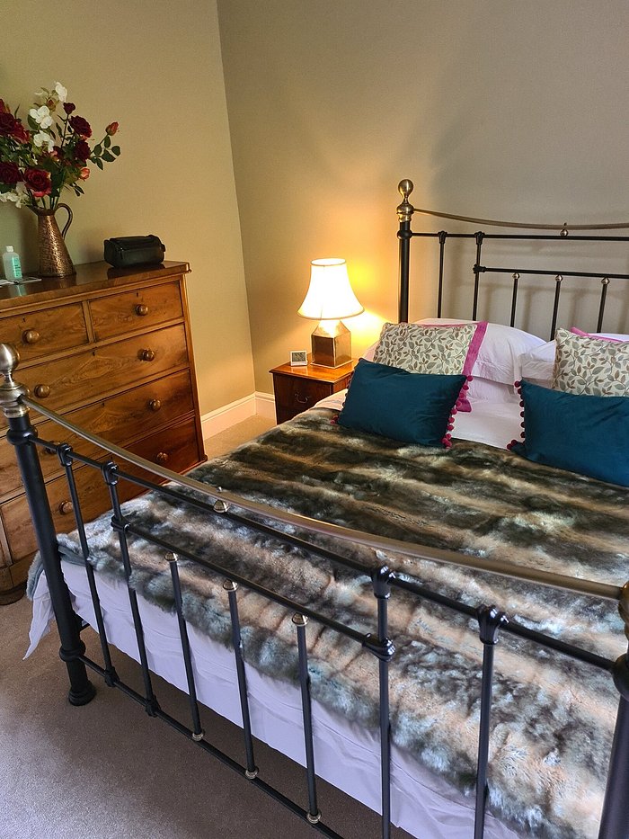 ASHLEIGH BUXTON - B&B Reviews, Photos, Rate Comparison - Tripadvisor