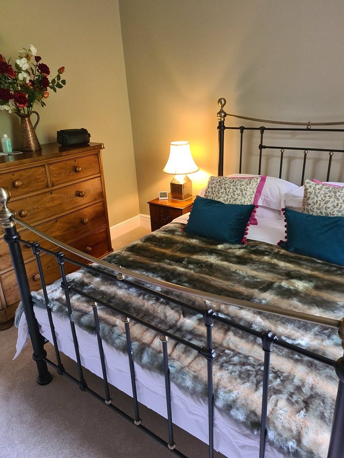 ASHLEIGH BUXTON - B&B Reviews, Photos, Rate Comparison - Tripadvisor