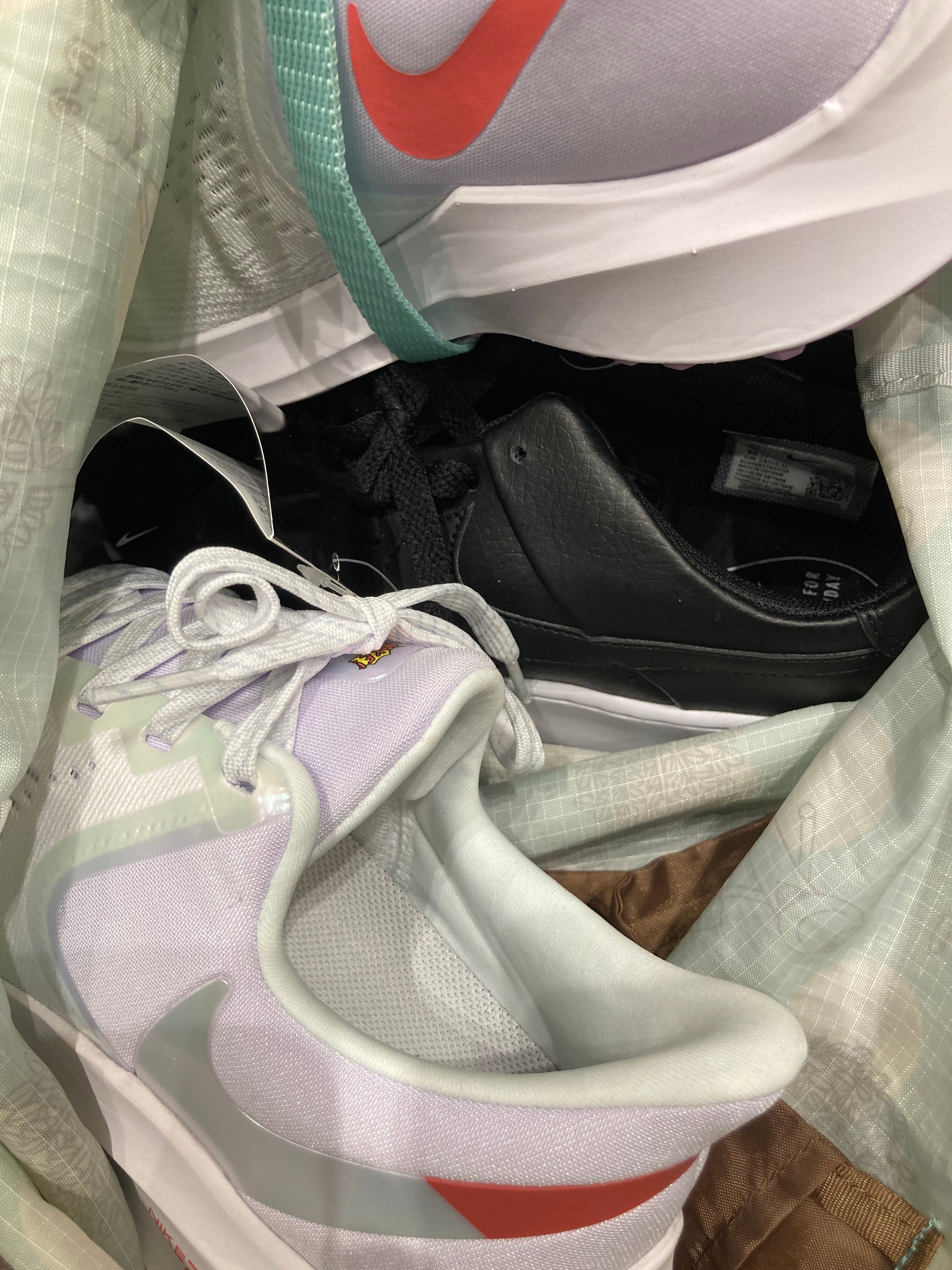 Zoom fly off outlet white black legit check