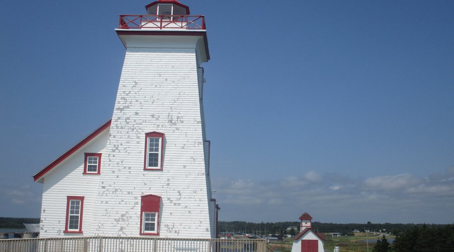 Lighthouse buildings