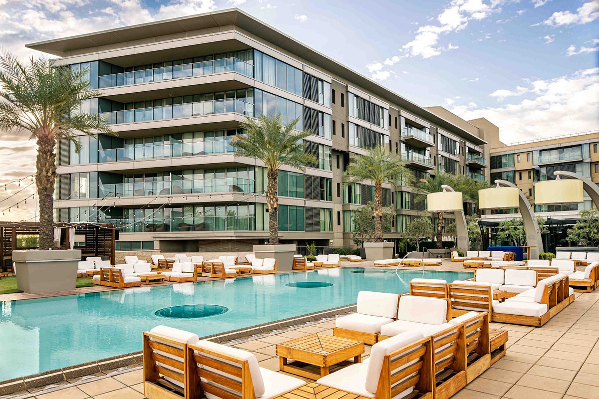 W SCOTTSDALE - Updated 2024 Prices & Hotel Reviews (AZ)
