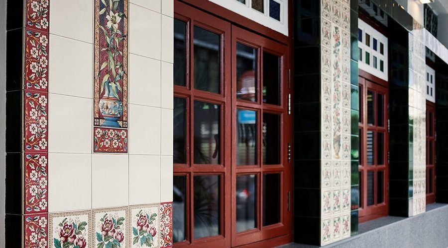 Wanderlust - Restored facade ceramic tiles 