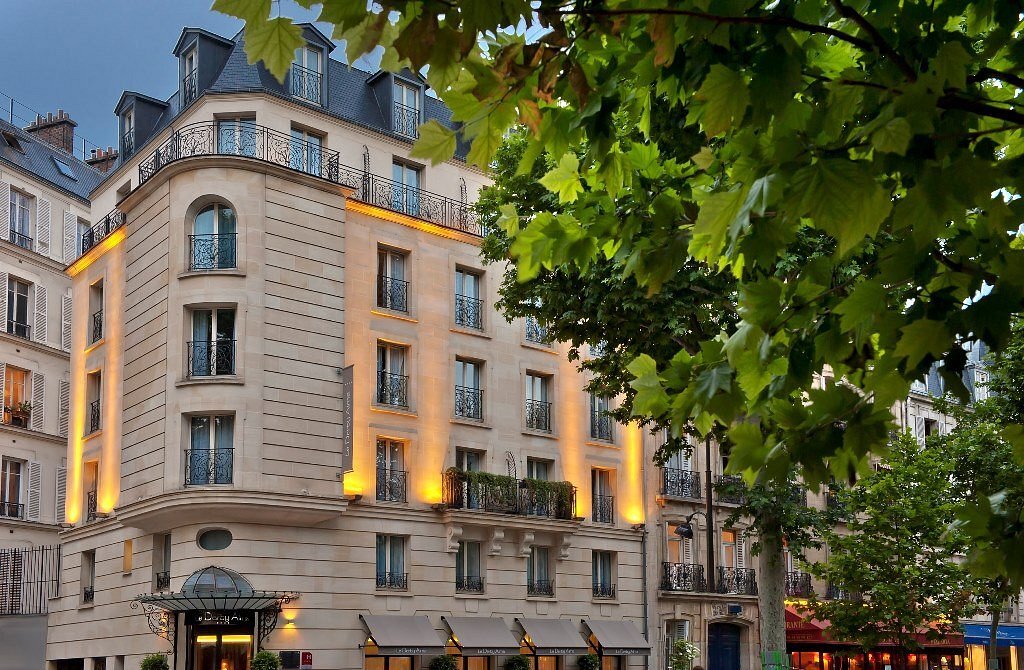 Le Derby Alma, hotel em Paris