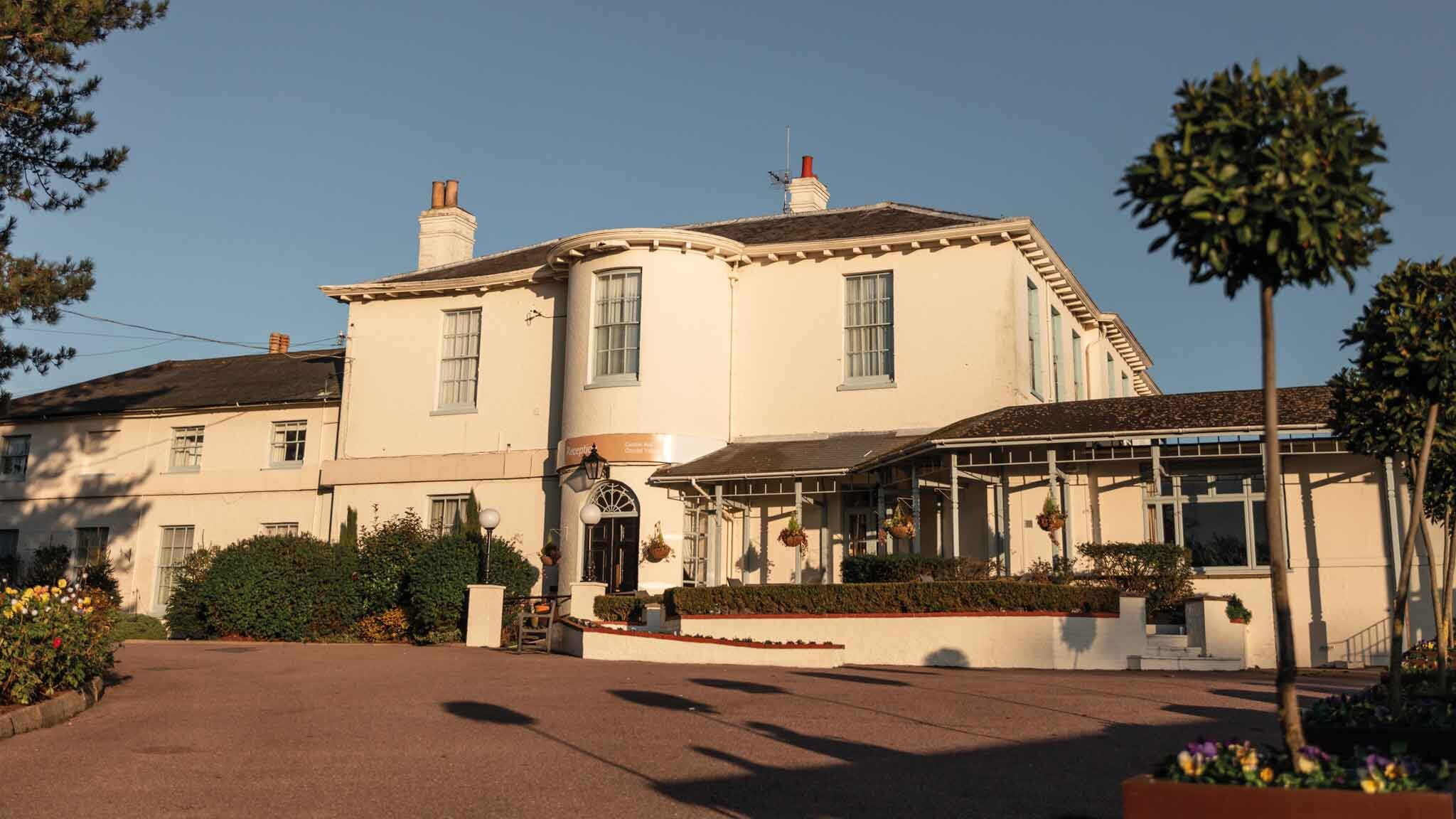 WARNER HOTELS GUNTON HALL Desde 600 775 Lowestoft Inglaterra   Warner Leisure Hotels 