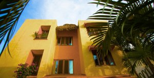 Hotel Cielo Rojo in San Francisco, image may contain: Villa, Housing, Neighborhood, Condo