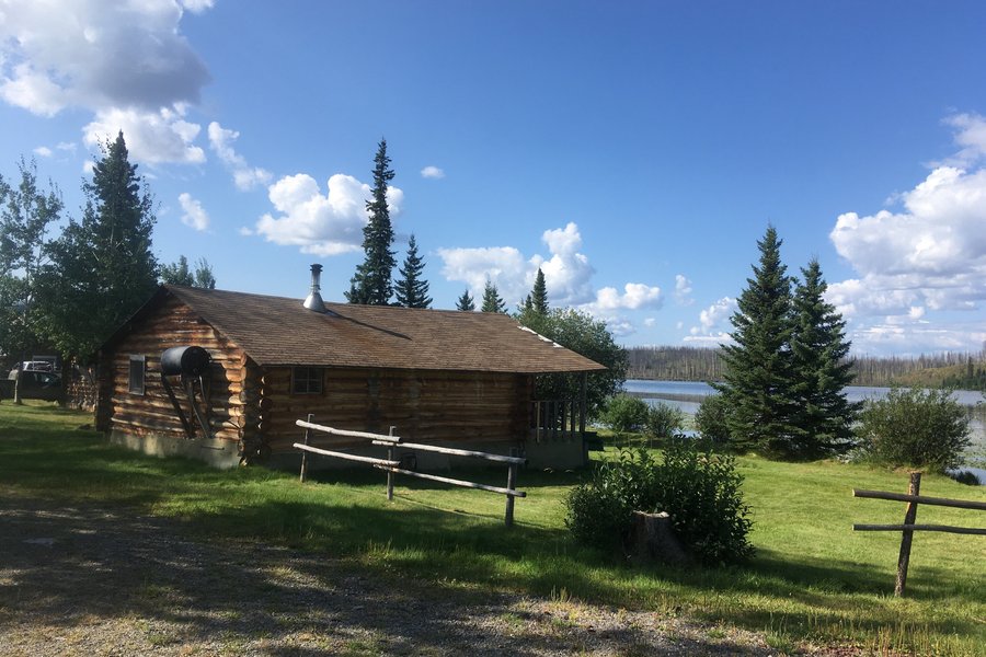 FISHPOT LAKE RESORT - Hotel Reviews (Nazko, British Columbia)