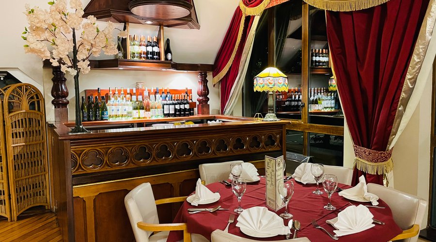 interior bar