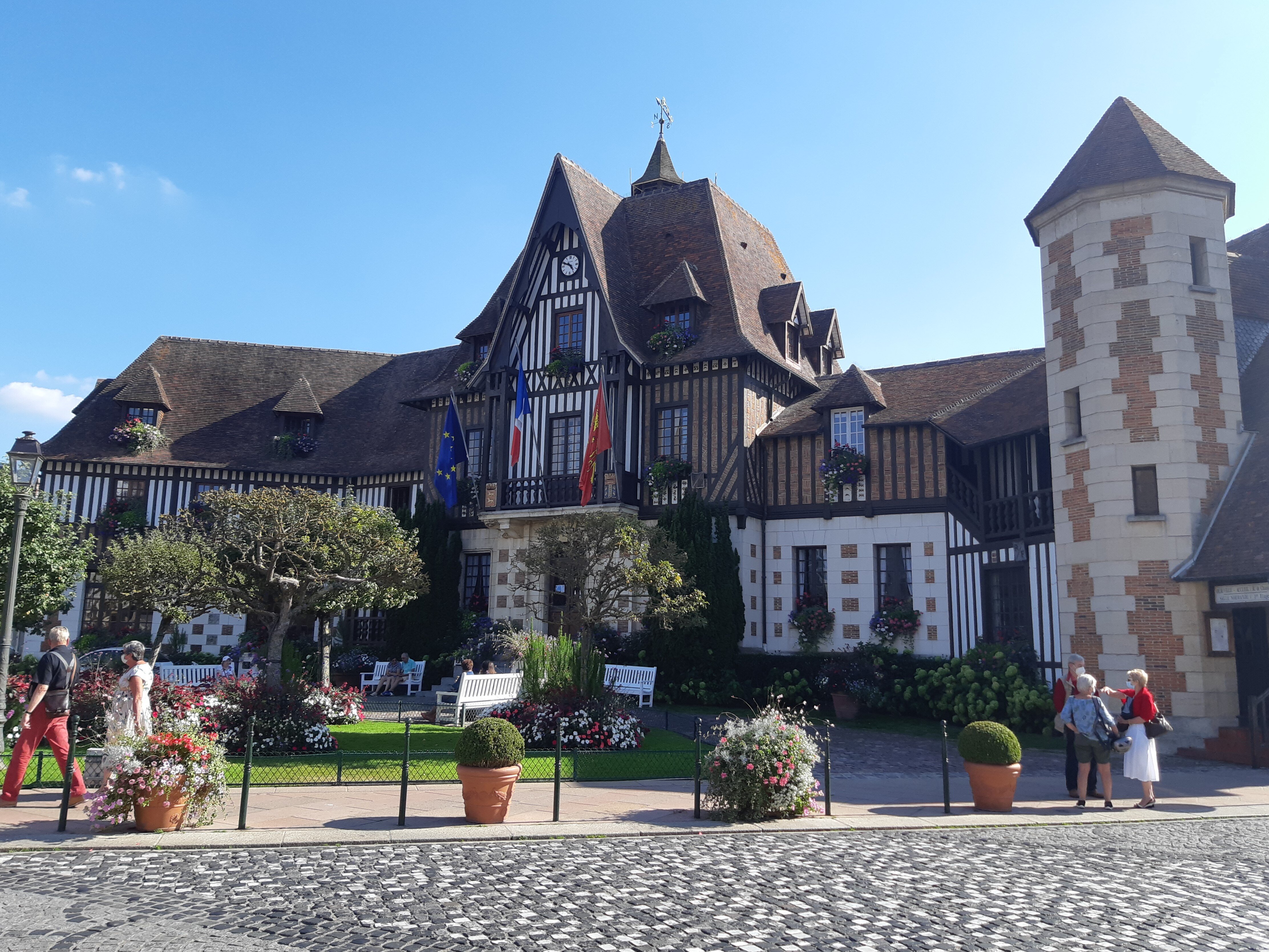 MAIRIE DE DEAUVILLE: 2022 - Tutto Quello Che C'è Da Sapere