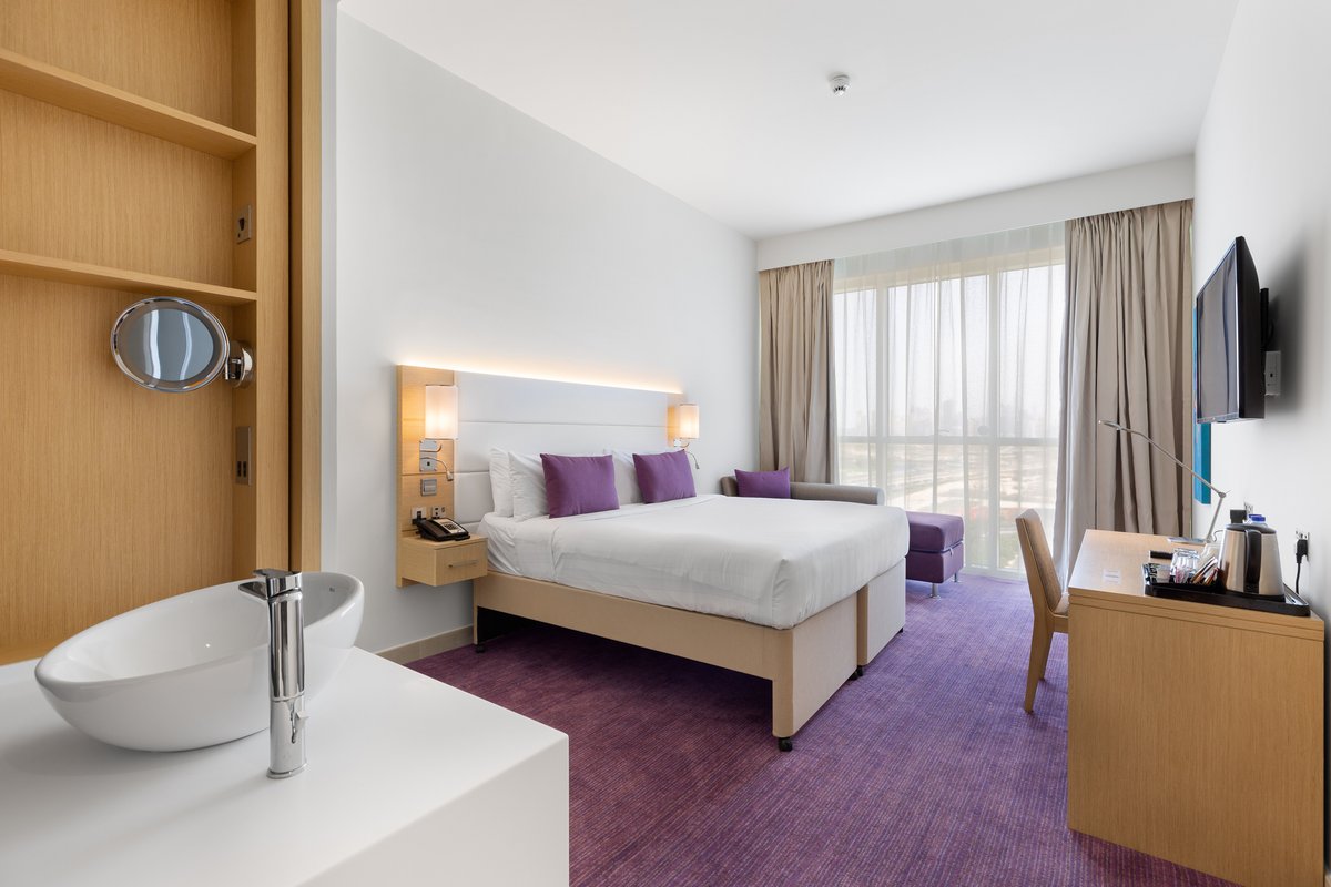 PREMIER INN DUBAI IBN BATTUTA MALL 29 (̶1̶0̶2̶) Updated 2022 Prices & Hotel Reviews United