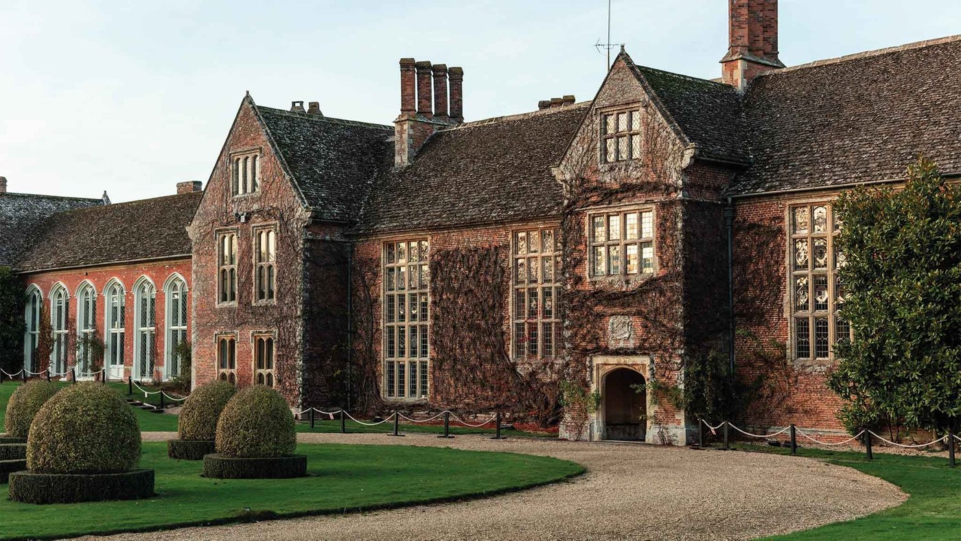 Warner Hotels - Littlecote House Restaurant: Pictures & Reviews ...